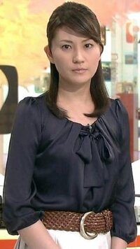 Nhkの井上あさひアナは美人ですか ｺﾜｲ顔してる 美人だと思いますよ Yahoo 知恵袋