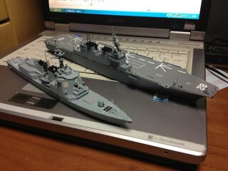 海上自衛隊の 護衛艦のプラモデルについて質問です ひゅうがとあたご Yahoo 知恵袋