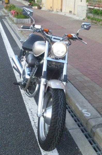 バイクについてです。Vツインマグナ250を買おうか迷っているのです