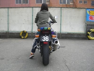 中年女性が中型バイクの免許を取りに行くことにしました バイクは原付し Yahoo 知恵袋