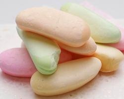 砂糖を固めただけみたいな硬い砂糖菓子が大好きです ラムネ 落雁 Yahoo 知恵袋