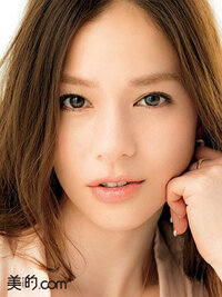 戸田恵梨香さんの顔ってカワイイ系でしょうか それともキレイ系で Yahoo 知恵袋