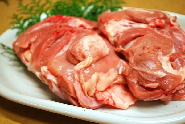 鶏もも肉 鶏もも肉の臭みが気になるときはどうしたらいいですか 大量に買 Yahoo 知恵袋