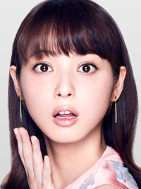 丸顔で美人な 可愛い タレントさんいますか 佐々木希さんは美人で可愛い丸 Yahoo 知恵袋