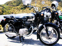 おじさんが乗るような かっこいい渋いバイクの写真ください 色は青か黒 Yahoo 知恵袋