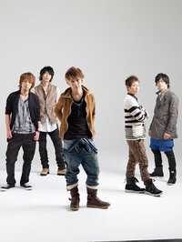 Uverworldでオススメの曲教えてください テンションが上 Yahoo 知恵袋