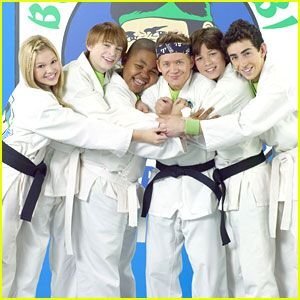 家族で見れる海外ドラマを教えてください アメリカのドラマって 下品だ Yahoo 知恵袋