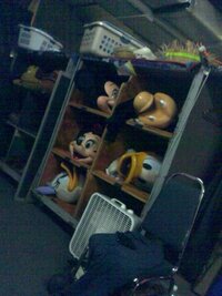 東京ディズニーランドの都市伝説を教えてください これらのサイ Yahoo 知恵袋