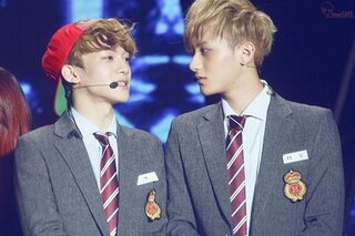 Exoのタオチェンの高画質写真ください 一応のせておきま Yahoo 知恵袋