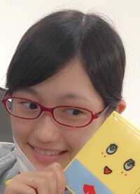 Akbの渡辺麻友ちゃんはアイプチ メザイク アイテープどれを使って Yahoo 知恵袋