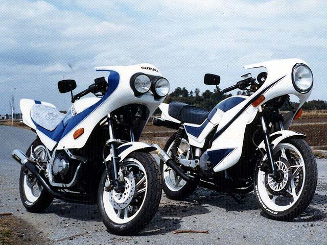 ジェイド250を所有してるものです。最近ジェイドにハーフロケッ