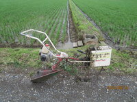 自作ラジコンホバークラフト水田除草剤散布 フロアブル専用機 Yahoo 知恵袋