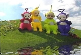 テレタビーズについて教えて下さいあの4人 は兄弟ですか 今の子供はテレタビー Yahoo 知恵袋