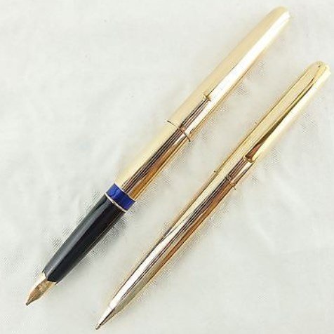 PELIKAN60ROLLEDGOLDってどんな万年筆なんでしょうか
