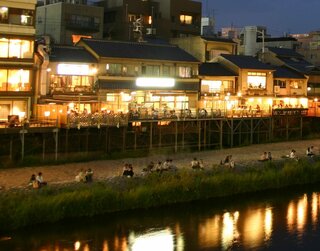 京都に１月に行きますが 川床 での食事はやっているのでしょうか 教えてくださ Yahoo 知恵袋