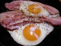 目玉焼きの黄身いつつぶす 私は つぶさないで食べたい派です Yahoo 知恵袋