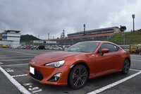 トヨタの86 新型 オレンジを購入しようと思います そこで女性 Yahoo 知恵袋