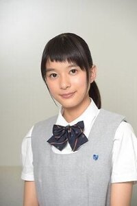 中学生の女子ですパッツン以外の可愛い前髪教えてください 画像付きだと嬉しいで Yahoo 知恵袋