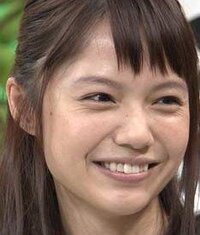 上野樹里か宮崎あおいどっちが好き 上野樹里 宮崎あおいは Yahoo 知恵袋