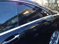 憧れのベンツを１年前に 新車で購入したのですがドアモールのメッキ部に水垢がつ Yahoo 知恵袋