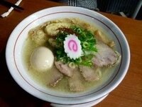 横浜駅で美味しいラーメンおしえてください 家系以外ってあんまり Yahoo 知恵袋