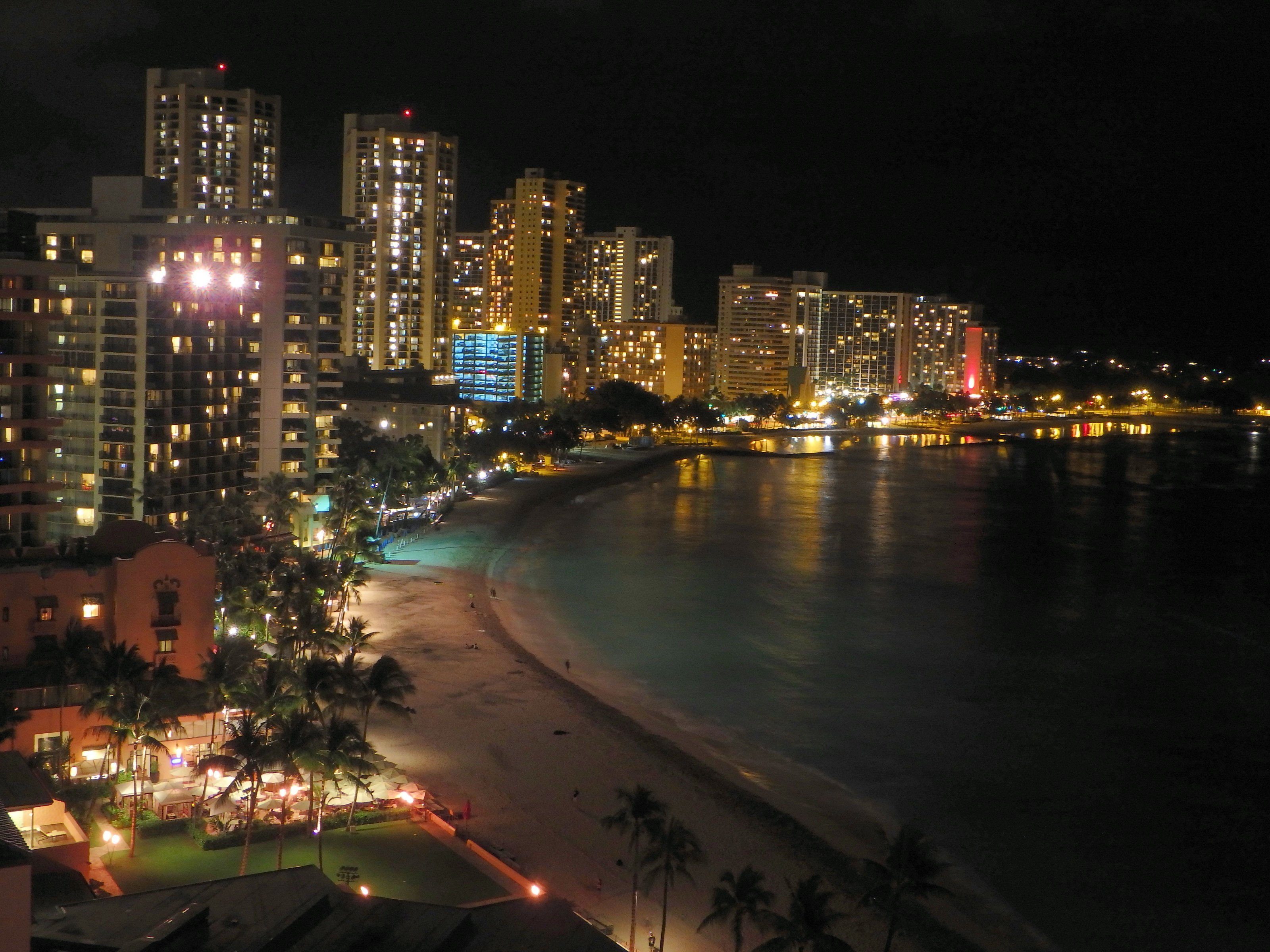 シェラトンワイキキホテルについて教えてください オーシャンフロント Yahoo 知恵袋