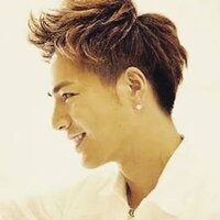Eラインが綺麗な男性アーティストや 有名人教えてください 三代目j Yahoo 知恵袋