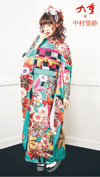 今度振袖の前撮りをします 中村里砂ちゃんの振袖なのですが Rn 12とい Yahoo 知恵袋