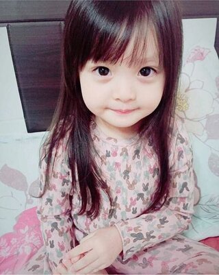 かわいい 韓国 子役 女の子 犬の画像無料