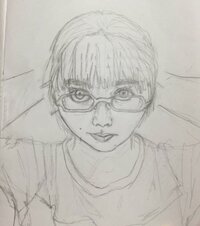 アドバイス 評価お願いします 鉛筆での 自画像です 今度中二の Yahoo 知恵袋