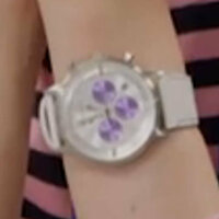 黒木華がドラマ重版出来でつけている白いバンドの時計がどこのブランドのものかわか Yahoo 知恵袋