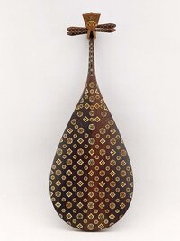 ルイヴィトンのロゴはLVですよねNFとかいてあるものはパッチも  