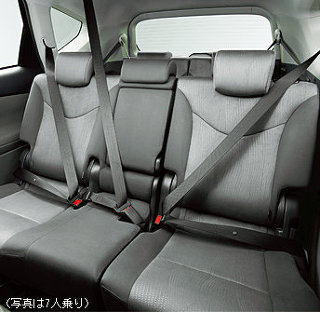 車の天井にシートベルトがついていたのですが どのように使いますか 後席 Yahoo 知恵袋