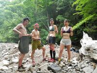 川でビキニで泳いでたら目立ちますか 川に行ったことがなく ど Yahoo 知恵袋