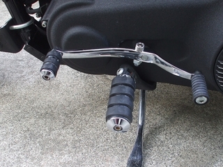 バイクでシーソー型のシフトペダルってどういうのをいうのでしょうか セミオート Yahoo 知恵袋