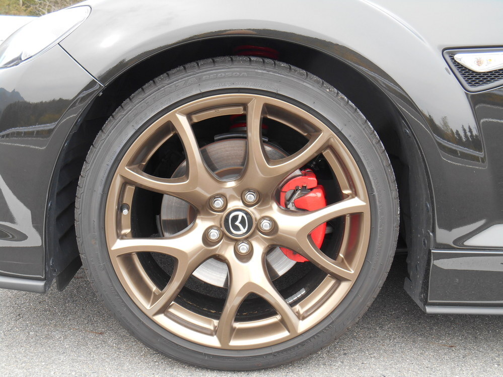 Rx 8と８６では ８６の方が速いと聞いたのですがやはり Yahoo 知恵袋