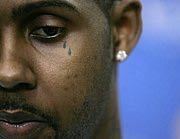 涙のタトゥーnbaの選手で目の下に涙のタトゥーをした選手はいますか Yahoo 知恵袋