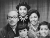 サザエさんの髪型を実写化したらどうなりますか こんな感じですね Yahoo 知恵袋