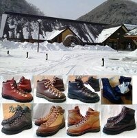 ダナーのマウンテンライトを愛用してます 登山靴として 活用して Yahoo 知恵袋
