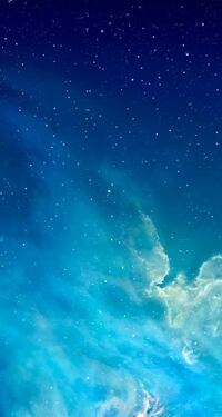 Iphoneで5sの初期にあった壁紙で 青くて綺麗な星空の画像がi Yahoo 知恵袋