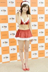 くびれがすごいアイドルの女の子っていますけど 一番すごいと思う子は誰ですか Yahoo 知恵袋