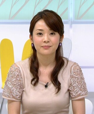 Nhkで杉浦アナ以外に巨乳アナていますか 橋本奈穂子アナ 小郷 Yahoo 知恵袋