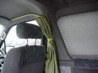 車のカーテンはどの程度が違反ですか 運転席と助手席のドアガラスは 走行 Yahoo 知恵袋