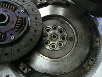 クラッチを切ると消える異音がする車を2 3週間ほど配線周りのメンテナ Yahoo 知恵袋