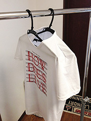 ハンガーでtシャツ ロンt トレーナーを干すと いつも脇が濡れた Yahoo 知恵袋