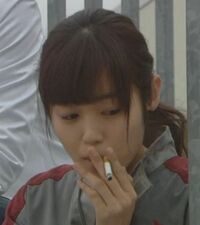 日本の若手女優の喫煙シーンのある映画やドラマを教えてほしいです 最近だ Yahoo 知恵袋