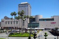 四国の県庁所在地では徳島市が一番田舎なはずなのになぜ Jrの中心駅 Yahoo 知恵袋