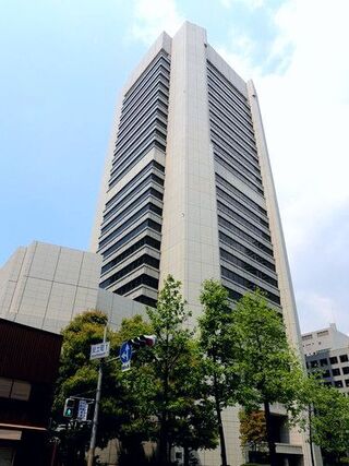 りそな銀行って メガバンクと地銀のどちらに近いポジションなんですか Yahoo 知恵袋