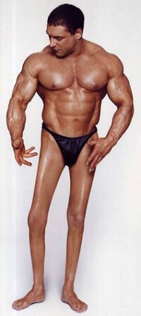 足細いのに上半身だけマッチョなのはキモいですか どう考えても上 Yahoo 知恵袋