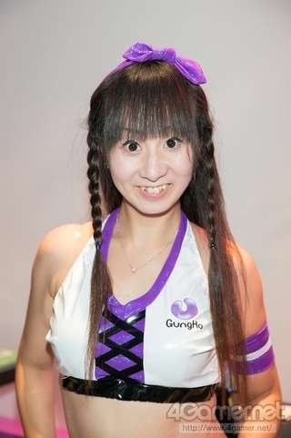 ボクシングのラウンドガールは美人しかできないんですか よーく見ると色 Yahoo 知恵袋
